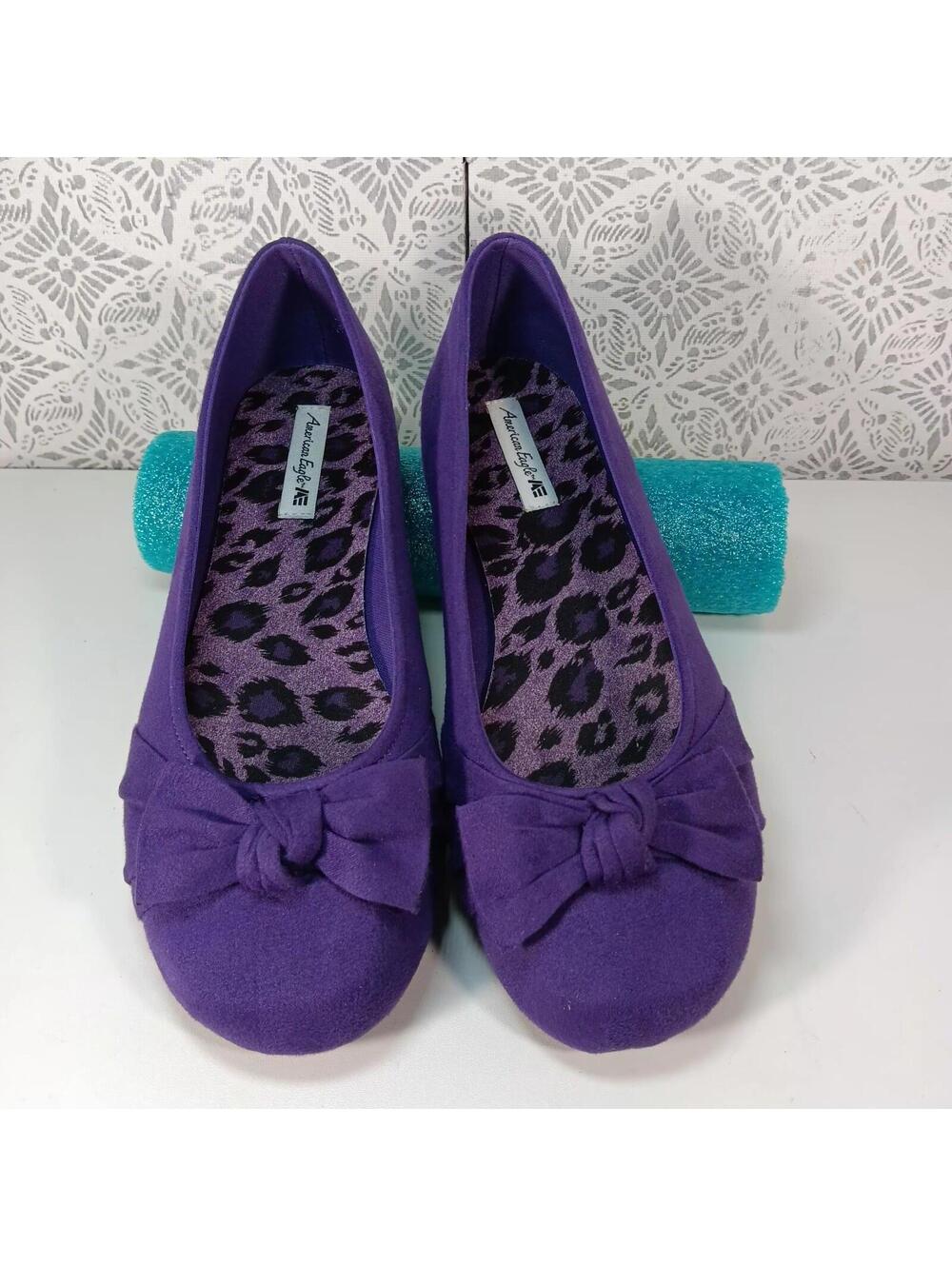 American Eagle Purple Bow Flats 6 Womens Faux Suede  New